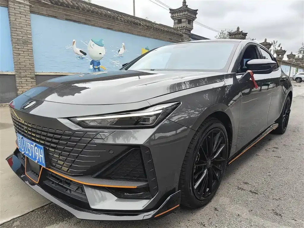 Changan UNI-V — фото 2