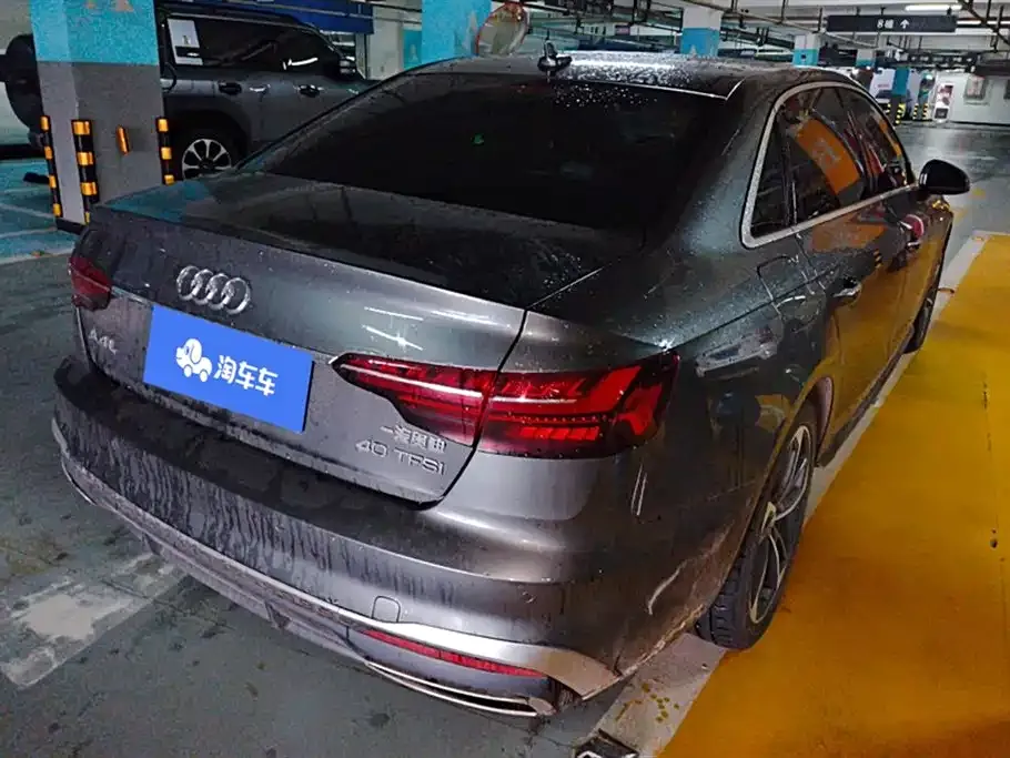 Audi A4L 2021 из CN, фото 3