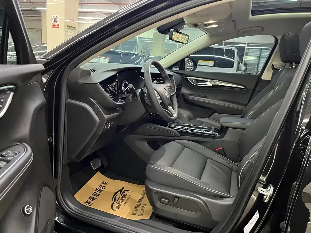 Buick Envision Plus — фото 10