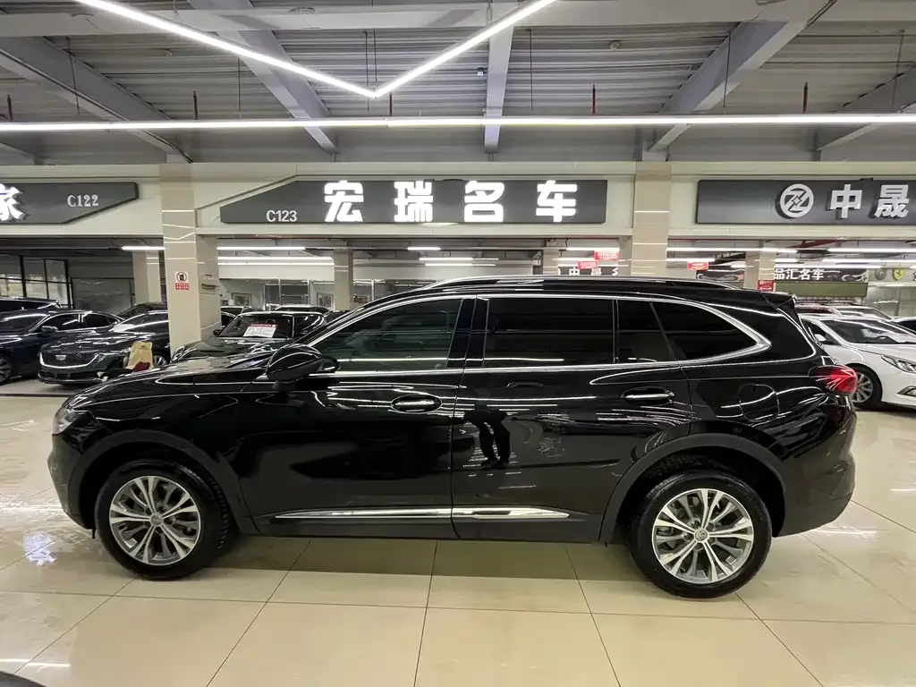 Buick Envision Plus — фото 4