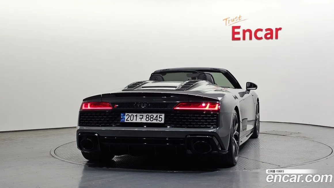 Audi R8 2021 из KR, фото 4