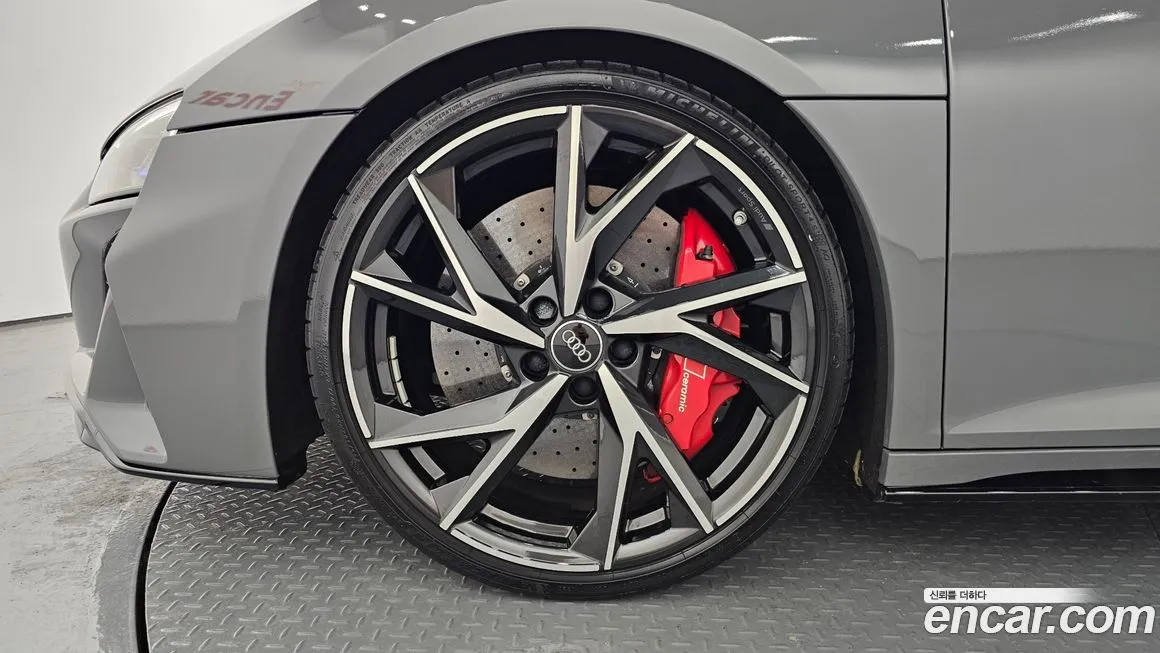Audi R8 2021 из KR, фото 5