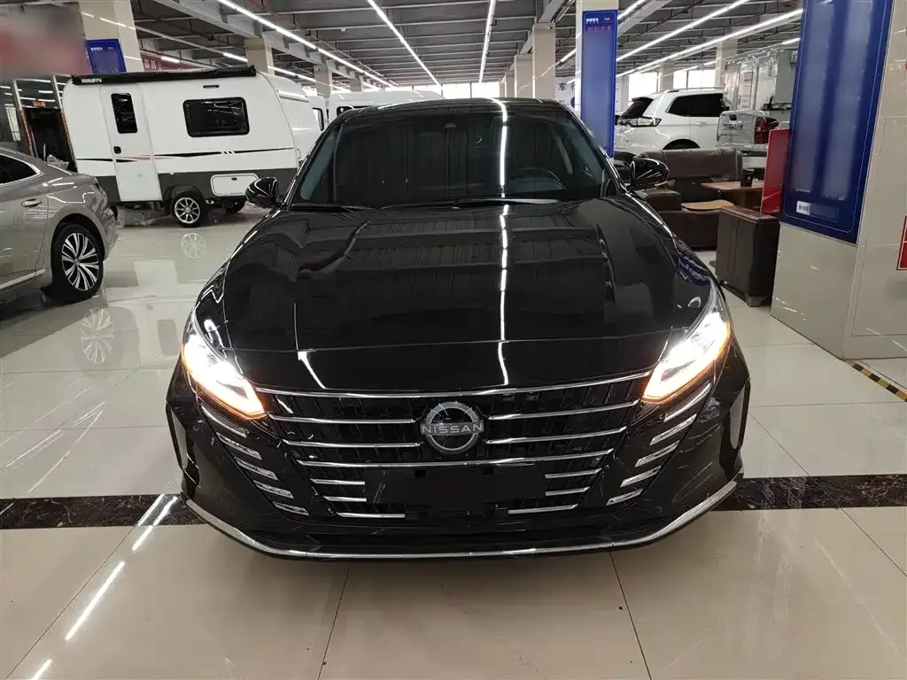Nissan Teana 2023 из CN, фото 3