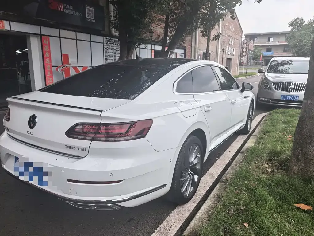 Volkswagen CC 2021 из CN, фото 3