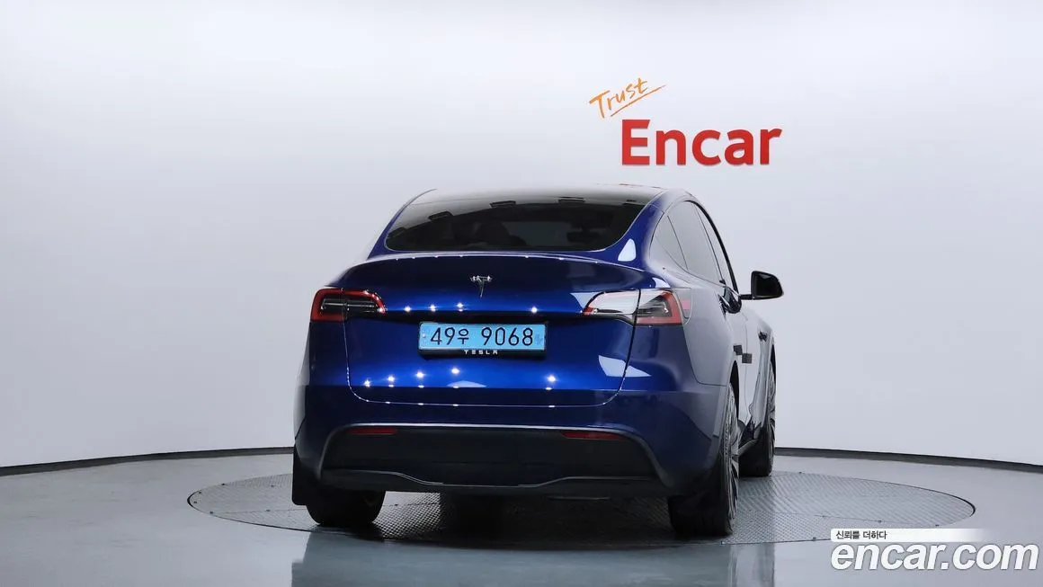 Tesla Model Y — фото 4