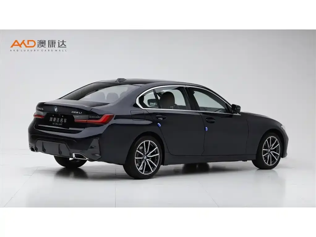 BMW 3 Series 2024 из CN, фото 3