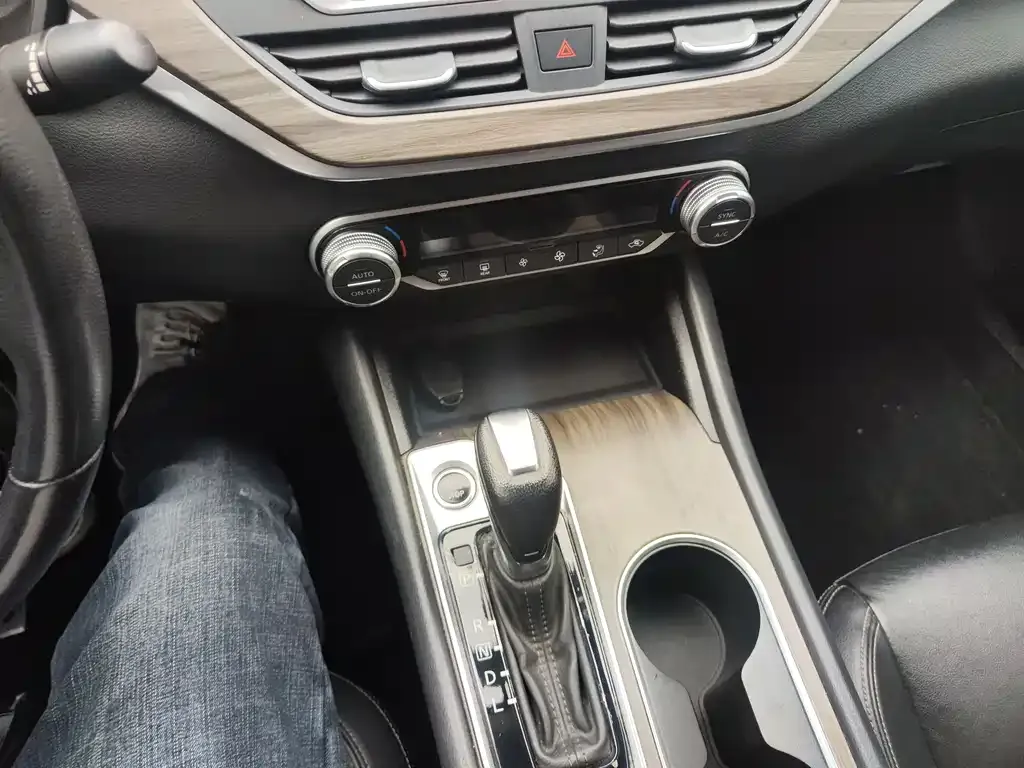 Nissan Teana 2022 из CN, фото 10