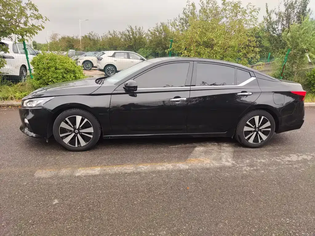 Nissan Teana 2022 из CN, фото 3