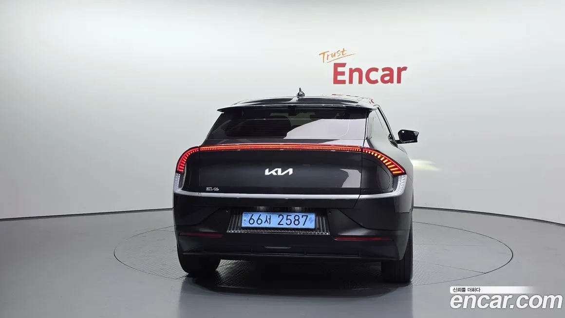 Kia EV6 — фото 4