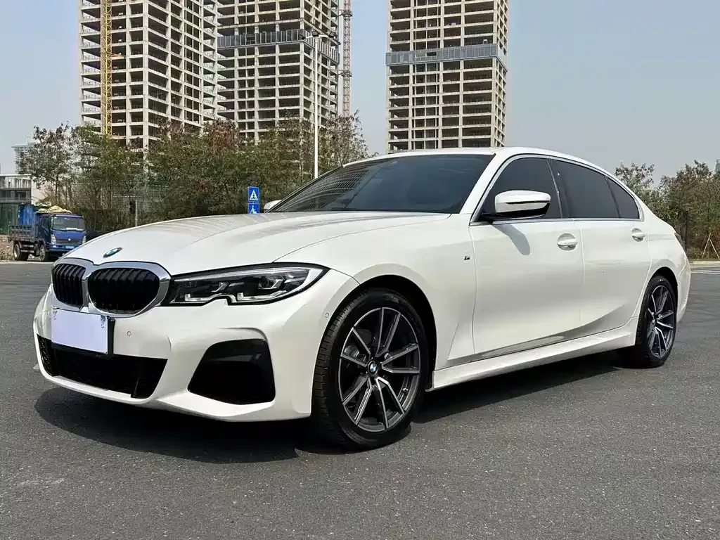 BMW 3 Series — фото 1