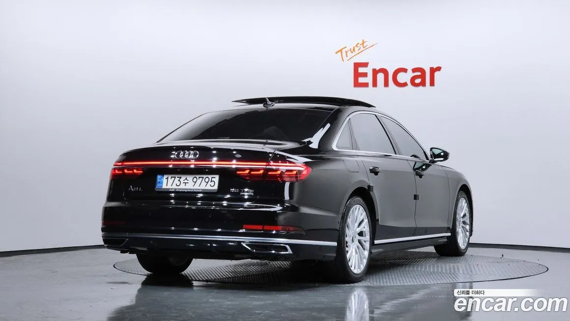 Audi A8 2021 из KR, фото 2