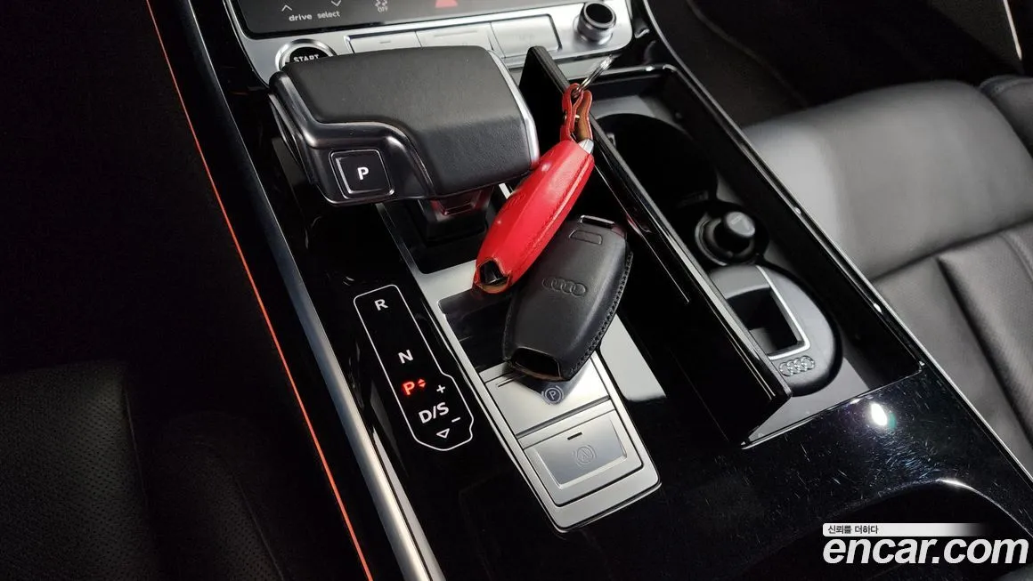 Audi A8 2021 из KR, фото 9