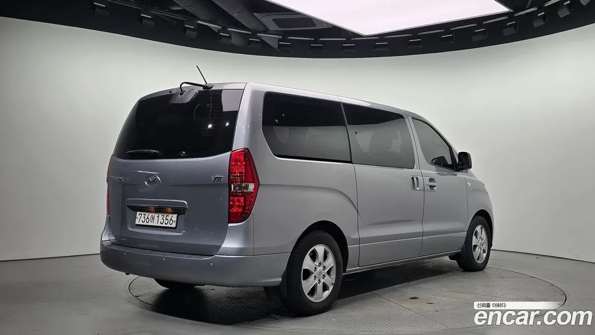Hyundai Starex 2021 из KR, фото 2