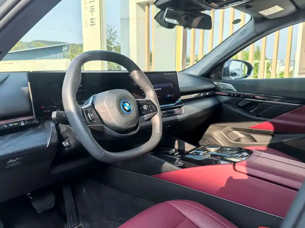 BMW i5 2025 из CN, фото 7