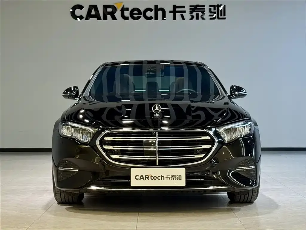 Mercedes-Benz E-Class 2024 из CN, фото 3