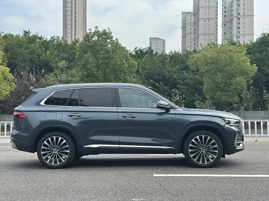 Geely Xingyue L — фото 4