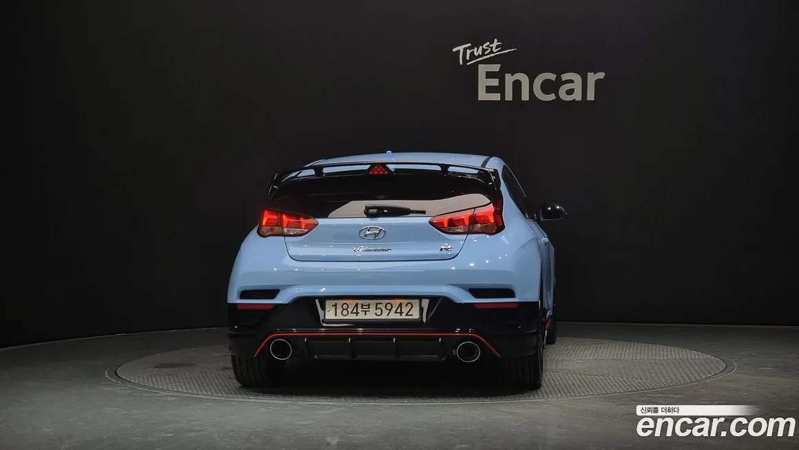 Hyundai Veloster — фото 4
