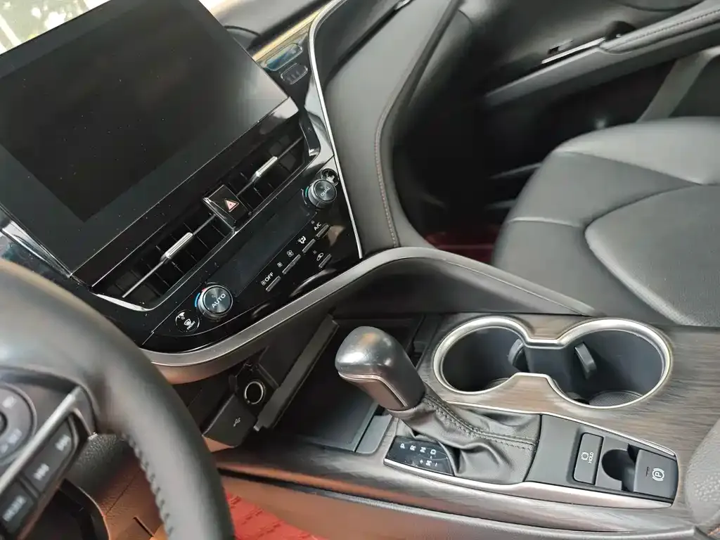 Toyota Camry 2023 из CN, фото 6