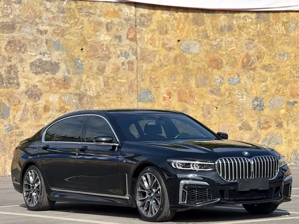 BMW 7 Series — фото 3