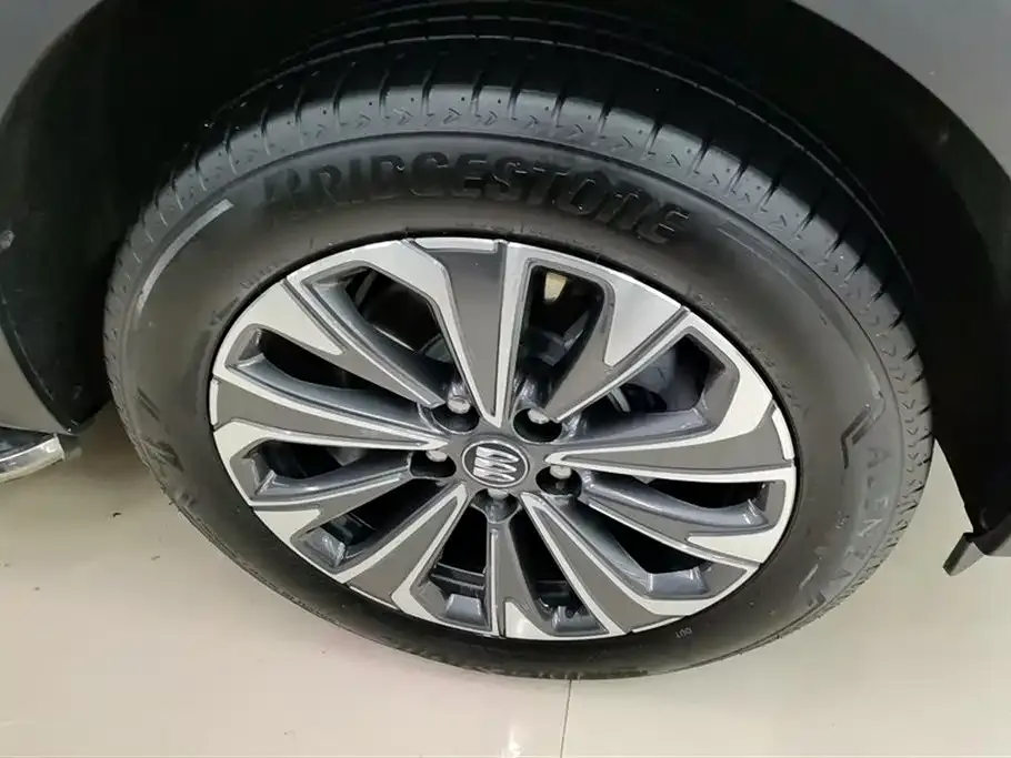 Buick Envision Plus 2024 из CN, фото 6