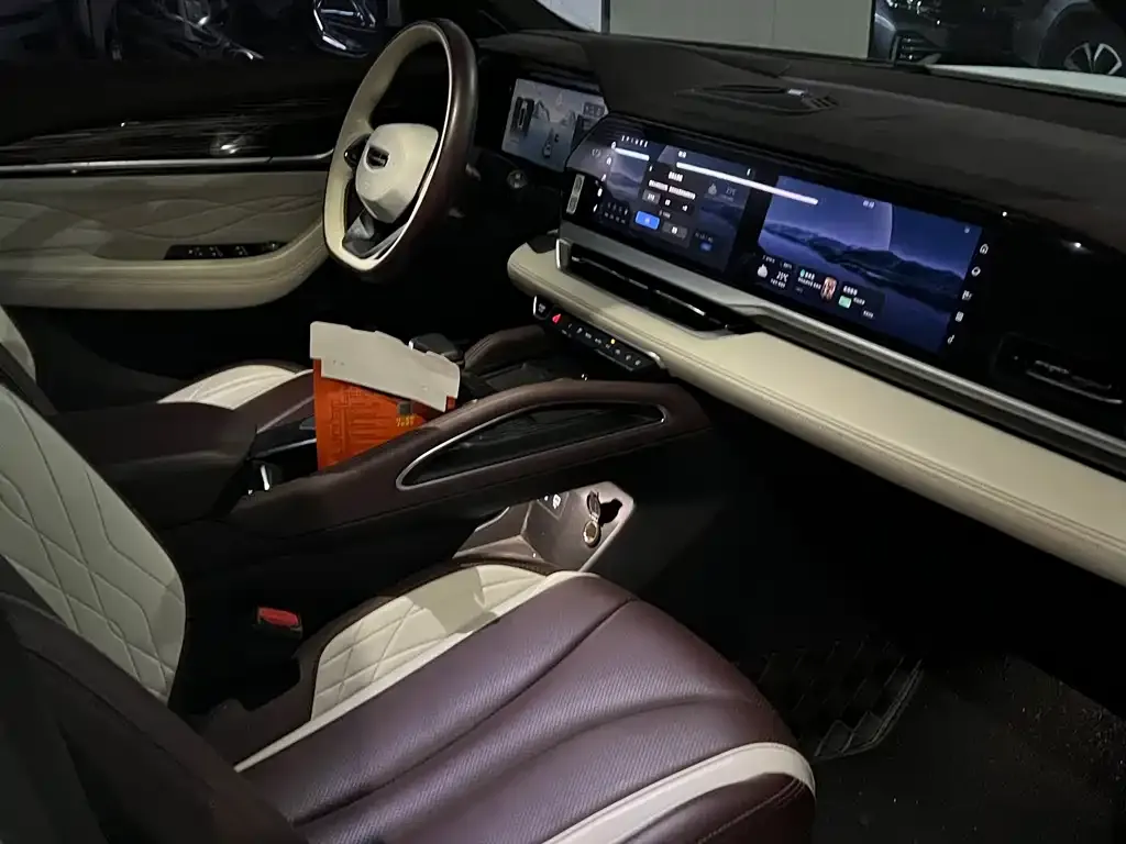 Geely Xingyue L 2023 из CN, фото 6