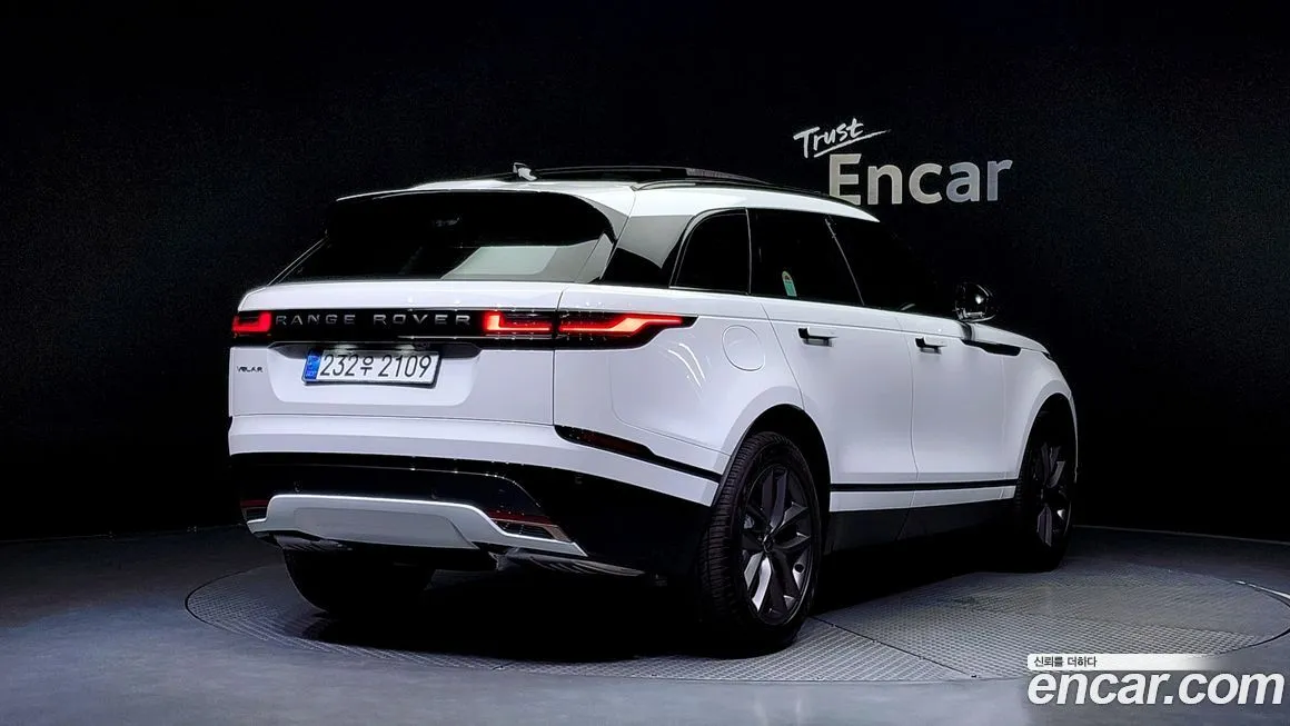 Land Rover Range Rover Velar 2025 из KR, фото 2