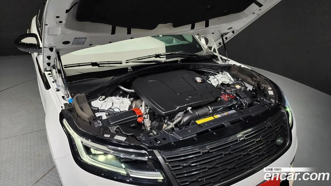 Land Rover Range Rover Velar 2025 из KR, фото 6