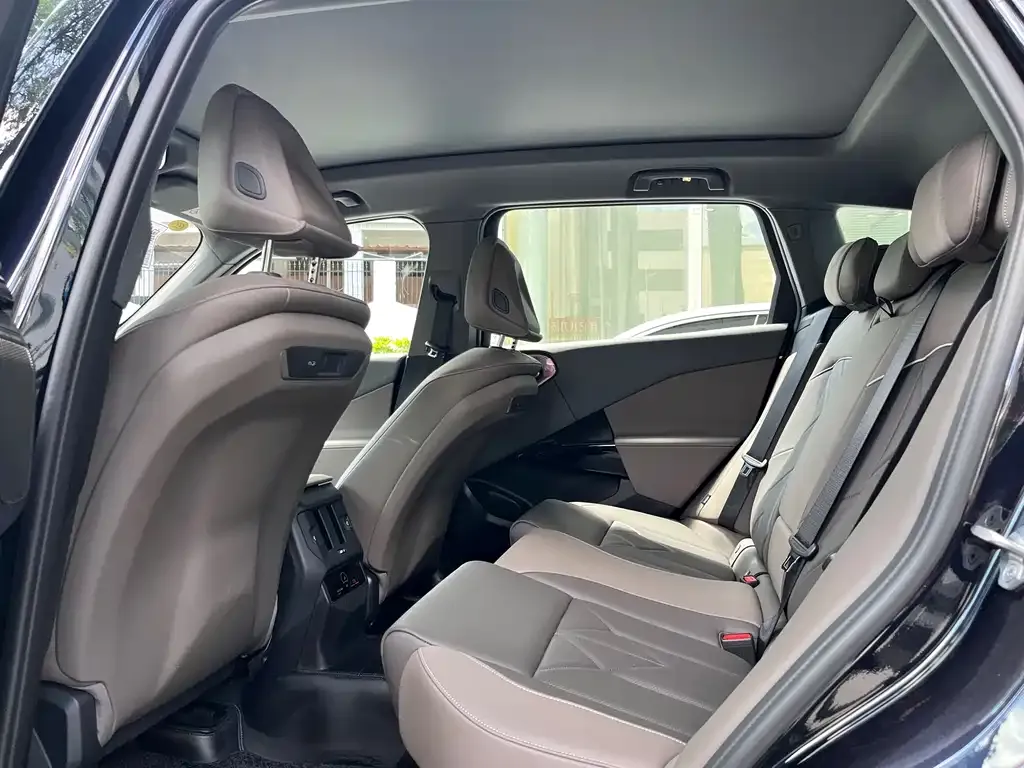 BMW X3 2025 из CN, фото 10