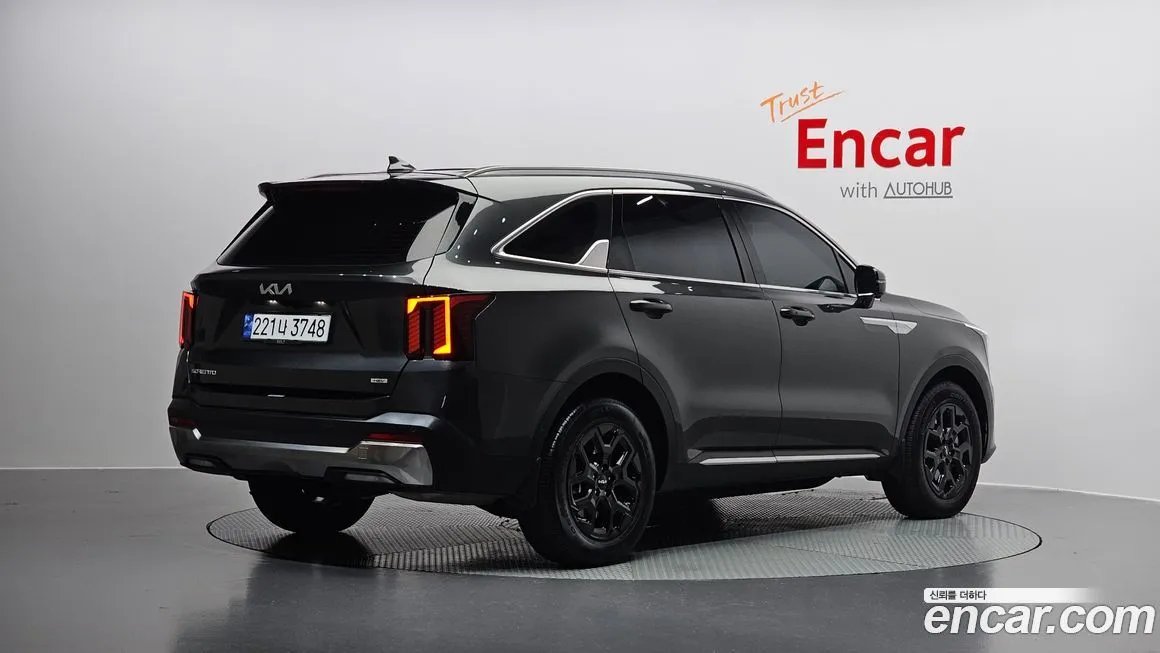 Kia Sorento — фото 2