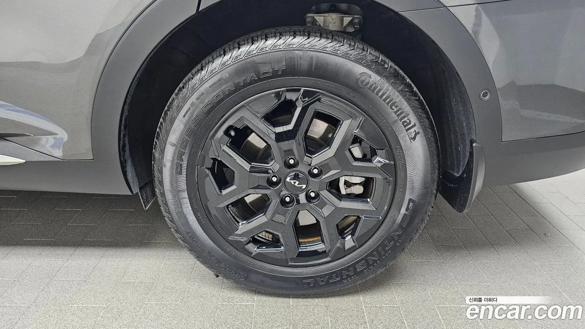 Kia Sorento — фото 5