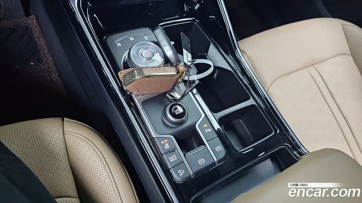 Kia Sorento — фото 9