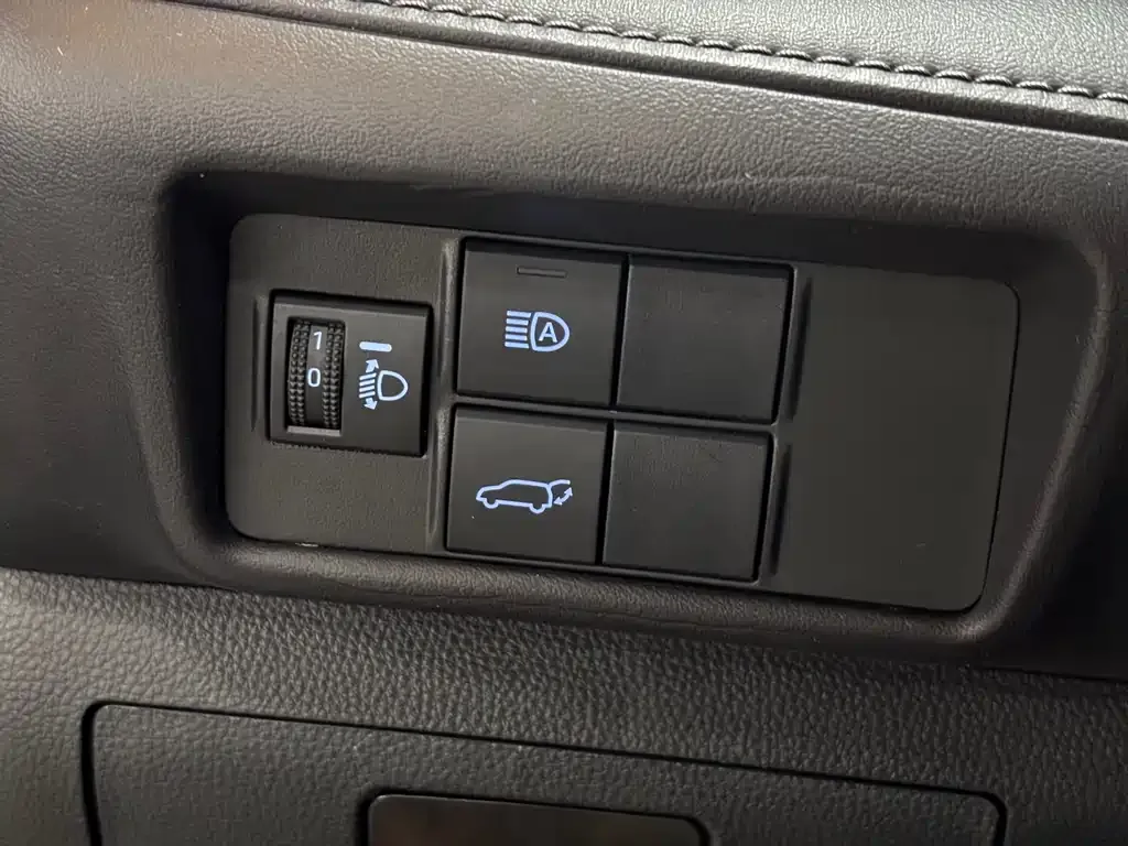 Toyota Highlander 2023 из CN, фото 6
