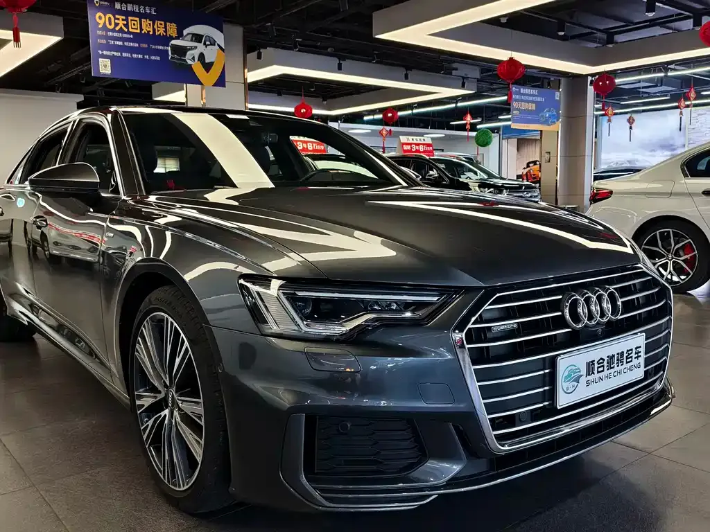 Audi A6L — фото 2