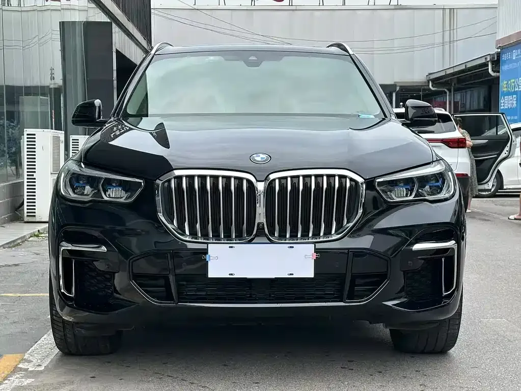 BMW X5 — фото 2