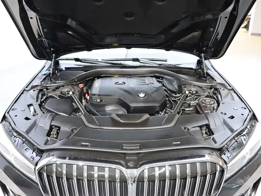 BMW 7 Series 2021 из CN, фото 10