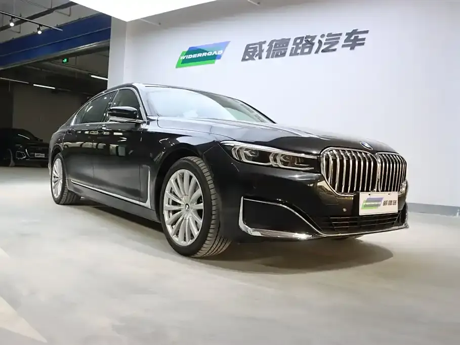 BMW 7 Series 2021 из CN, фото 4