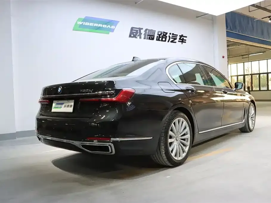 BMW 7 Series 2021 из CN, фото 5