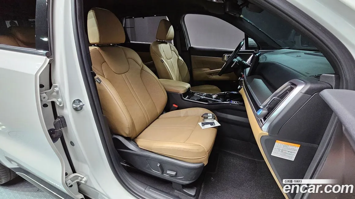 Kia Sorento — фото 10