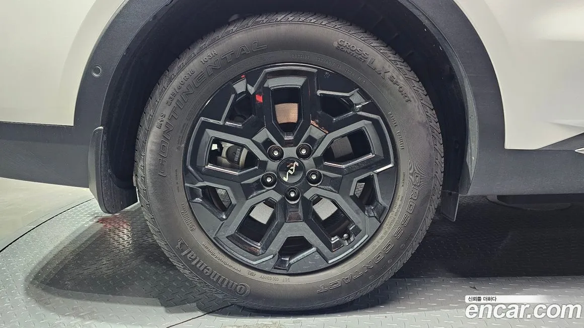 Kia Sorento — фото 5