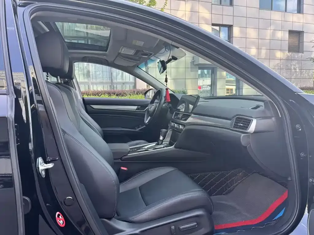 Honda Accord 2022 из CN, фото 9