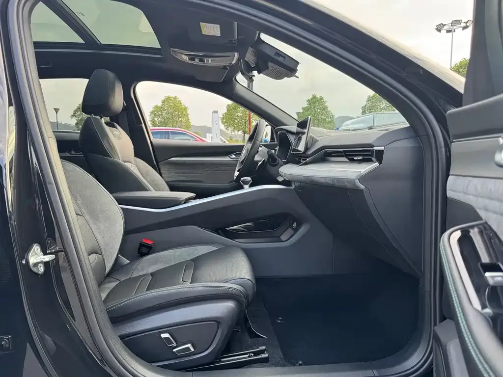 Geely Xingrui 2023 из CN, фото 10
