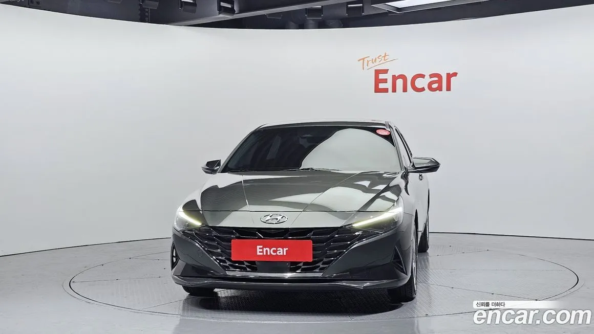 Hyundai AVANTE — фото 3