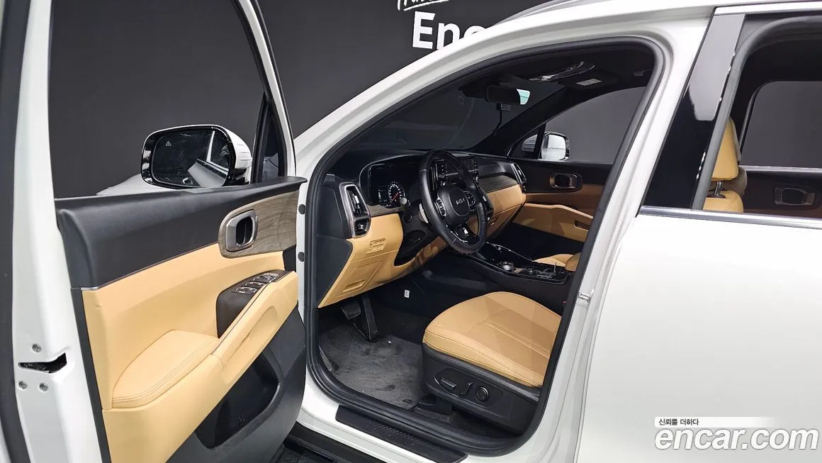 Kia Sorento — фото 10