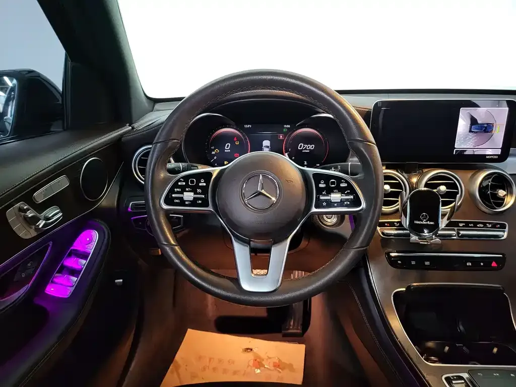 Mercedes-Benz GLC — фото 10