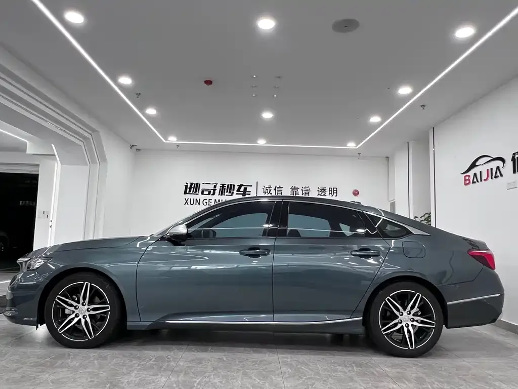 Honda Inspire 2022 из CN, фото 4