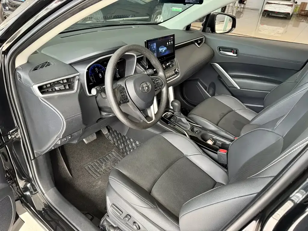 Toyota Frontlander 2024 из CN, фото 5