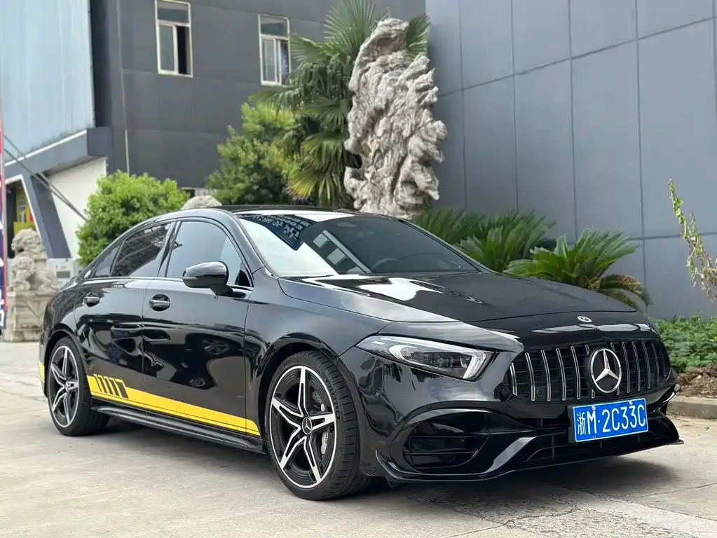 Mercedes-Benz A-Class AMG — фото 3
