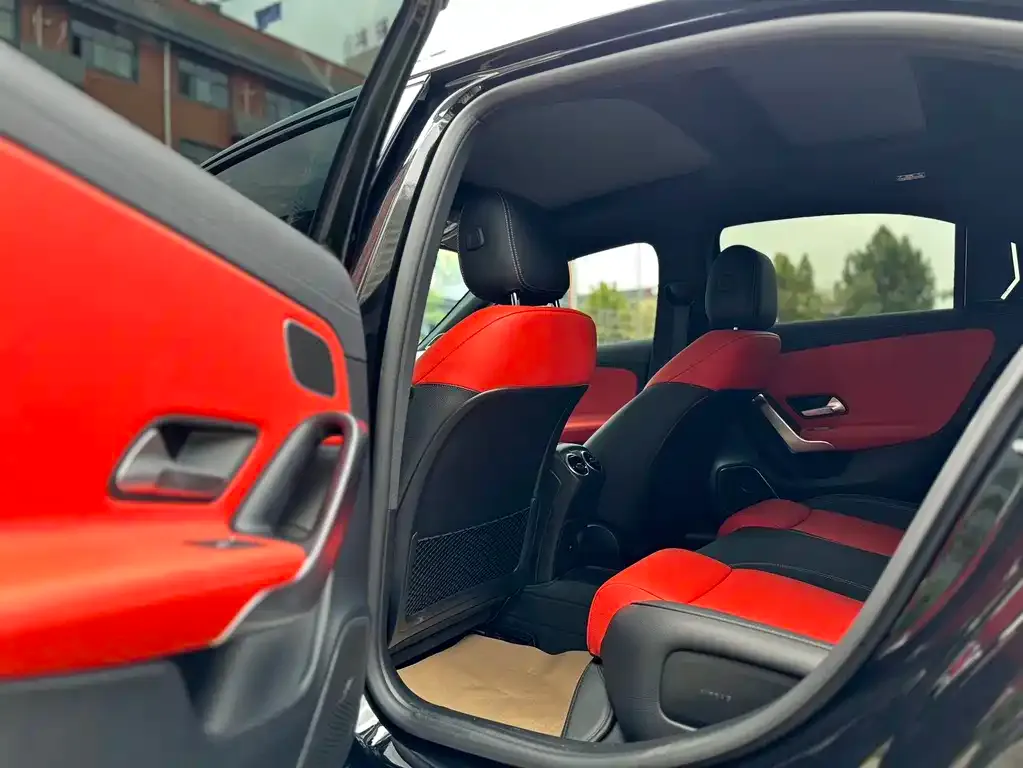 Mercedes-Benz A-Class AMG — фото 7