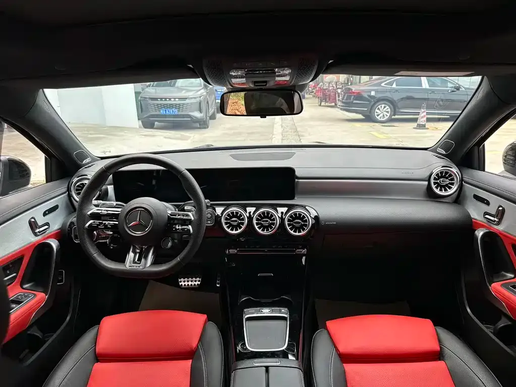 Mercedes-Benz A-Class AMG — фото 8