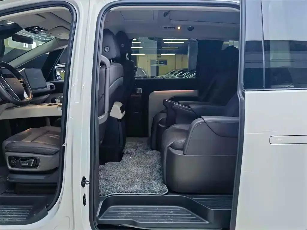 Li Auto MEGA 2024 из CN, фото 8